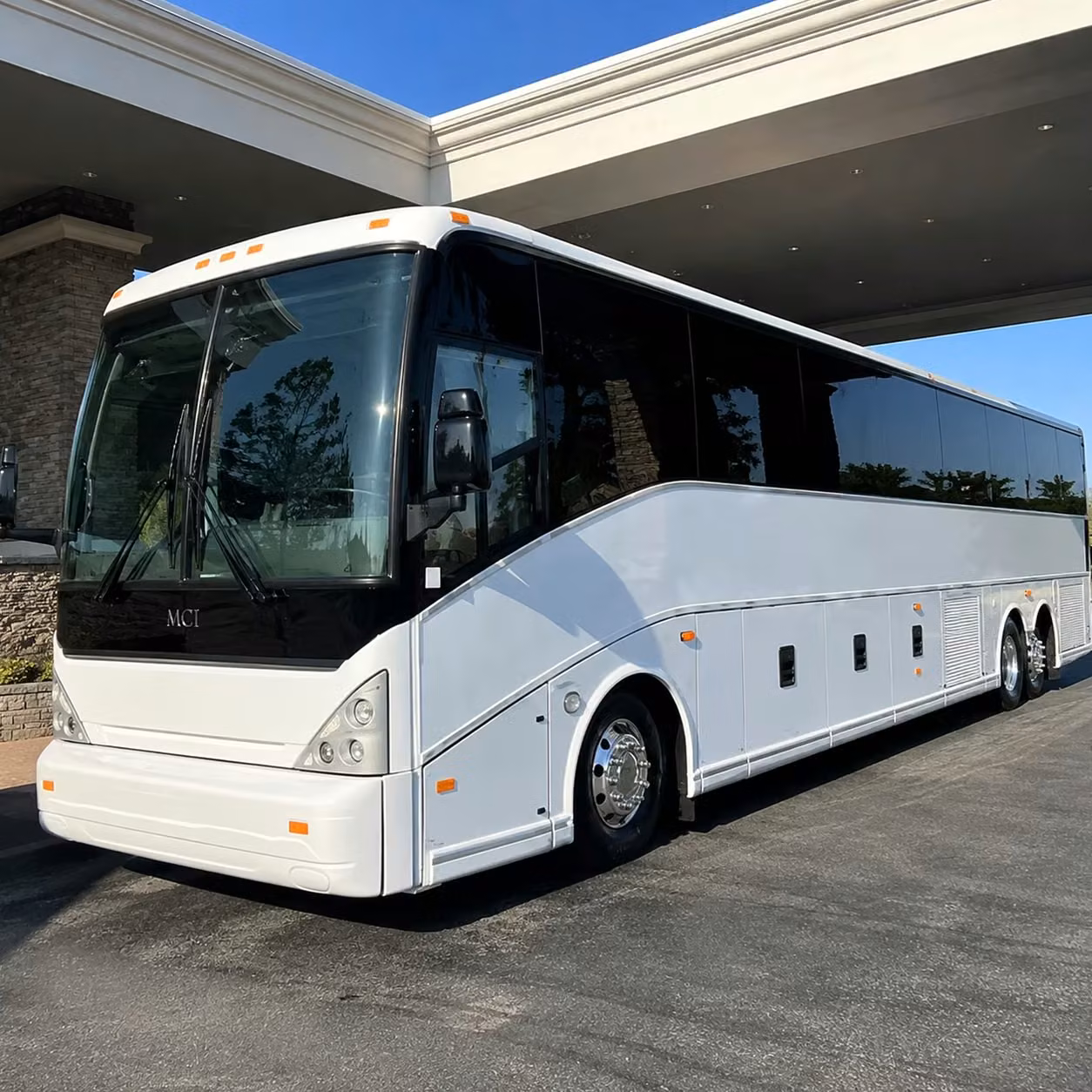 bus rentals for fontana proms homecomings